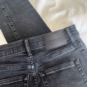Everlane High Rise Skinny Jeans (Washed black, size 25 ankle length)